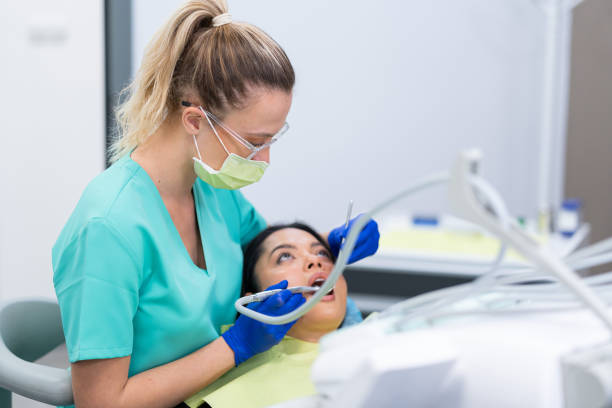 Best Emergency Tooth Extraction in Neodesha, KS